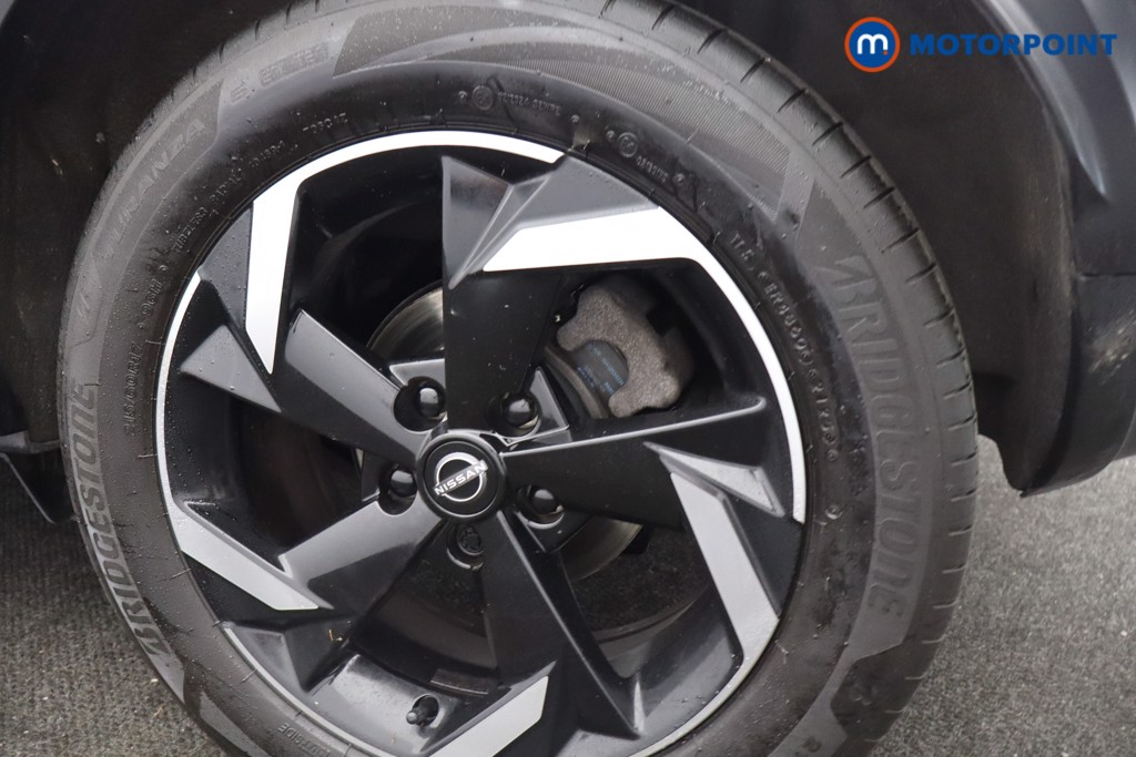 Nissan Juke N-Connecta Manual Petrol SUV - Stock Number (1660520) - 29th supplementary image