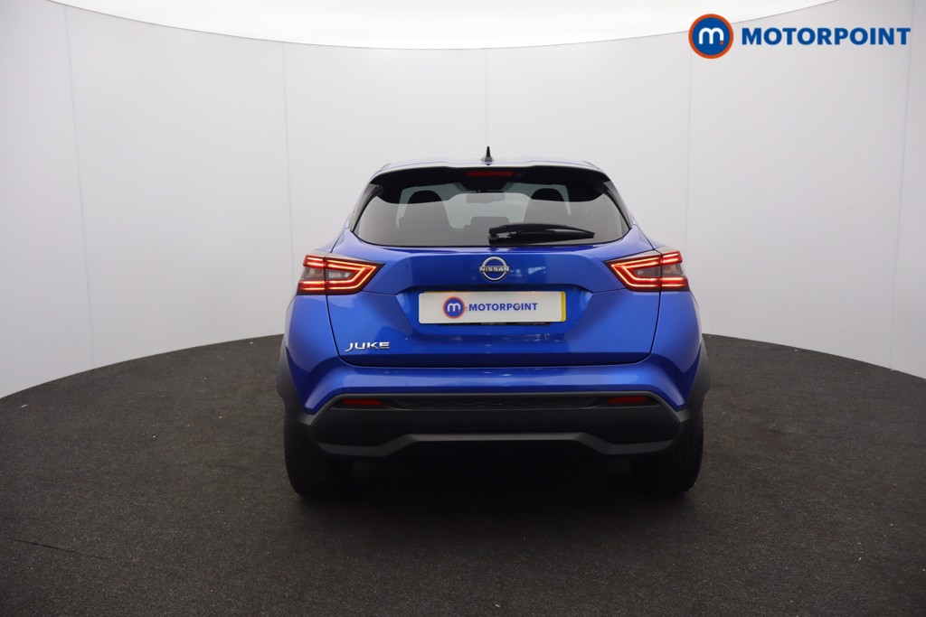 Nissan Juke N-Connecta Manual Petrol SUV - Stock Number (1660520) - 1st supplementary image