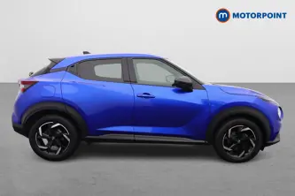 Nissan Juke N-Connecta Manual Petrol SUV - Stock Number (1660520) - Drivers side
