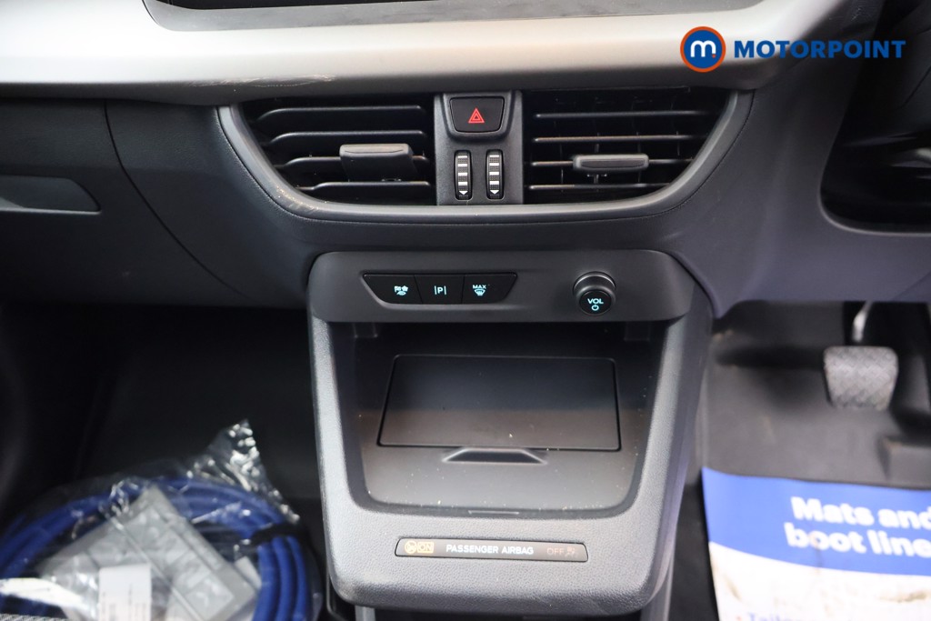 Ford Transit Courier Trend Automatic Electric Panel Van - Stock Number (1660975) - 9th supplementary image