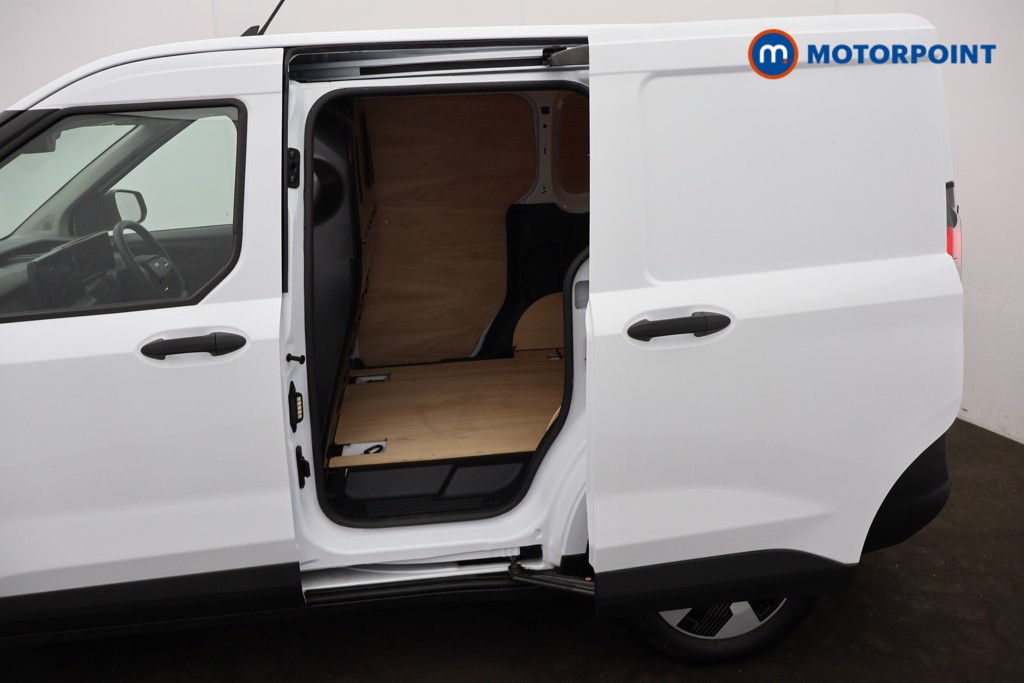 Ford Transit Courier Trend Automatic Electric Panel Van - Stock Number (1660975) - 23rd supplementary image