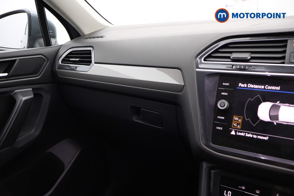 Volkswagen Tiguan Allspace Life Manual Petrol SUV - Stock Number (1661404) - 12th supplementary image