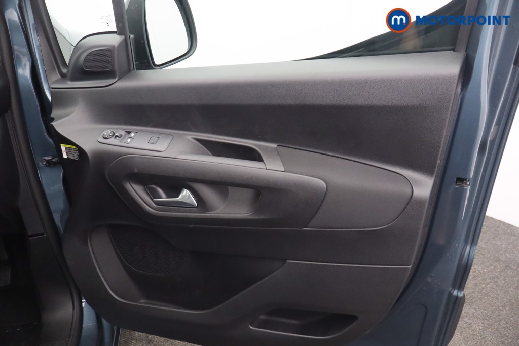 Citroen Berlingo Plus Automatic Electric People Carrier - Stock Number (1661421) - 8th supplementary image