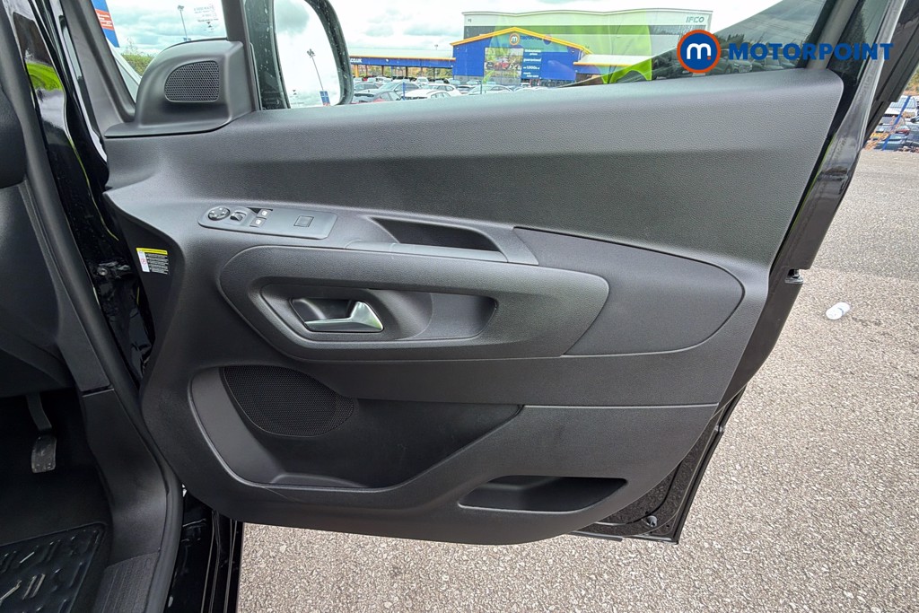 Citroen Berlingo Plus Automatic Electric People Carrier - Stock Number (1661476) - 19th supplementary image