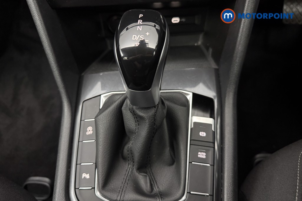 Volkswagen Tiguan Allspace Life Automatic Petrol SUV - Stock Number (1661499) - 7th supplementary image
