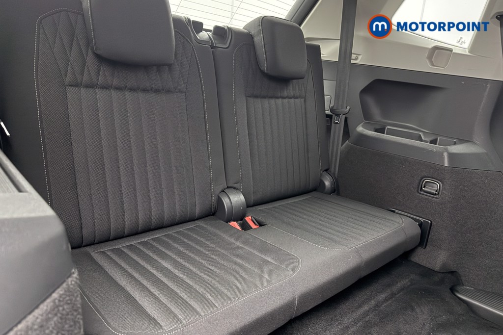 Volkswagen Tiguan Allspace Life Automatic Petrol SUV - Stock Number (1661499) - 14th supplementary image