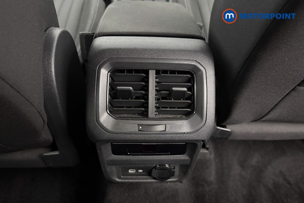 Volkswagen Tiguan Allspace Life Automatic Petrol SUV - Stock Number (1661499) - 22nd supplementary image