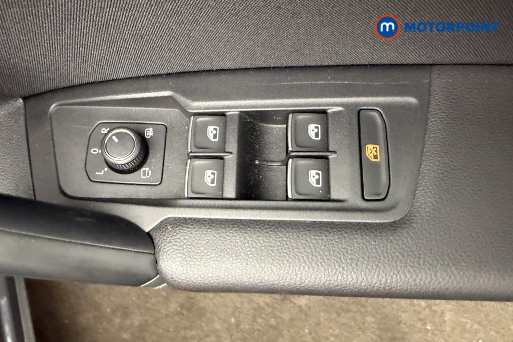 Volkswagen Tiguan Elegance Automatic Petrol SUV - Stock Number (1661801) - 3rd supplementary image