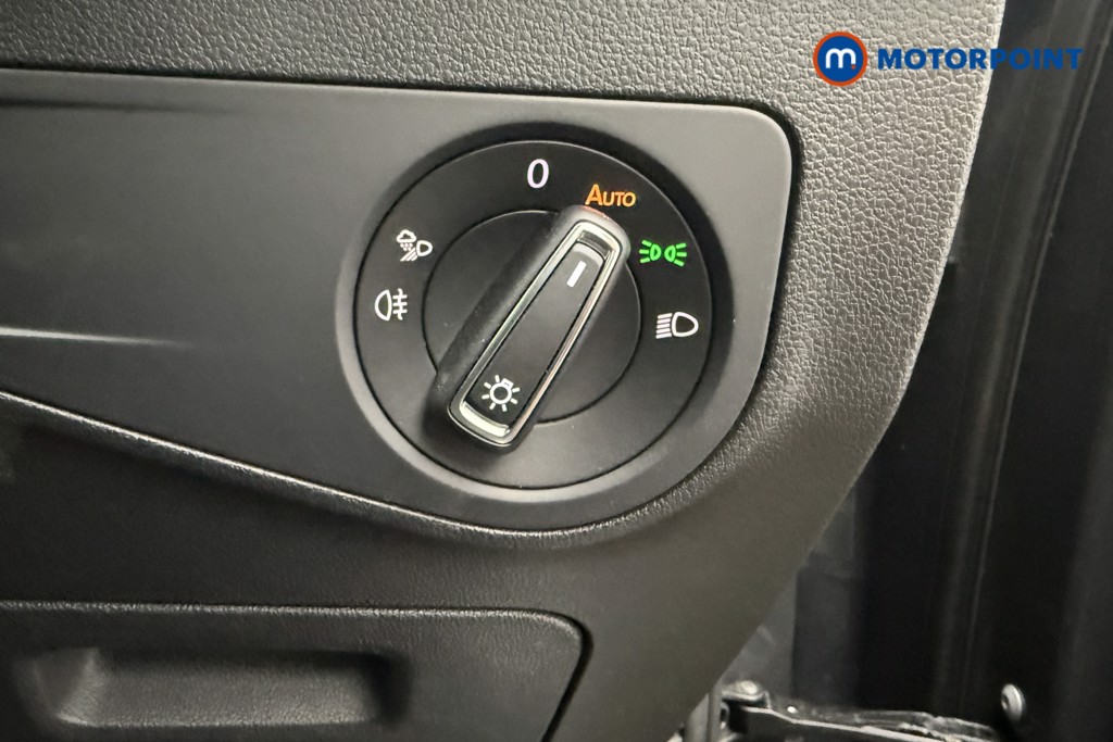 Volkswagen Tiguan Elegance Automatic Petrol SUV - Stock Number (1661801) - 4th supplementary image