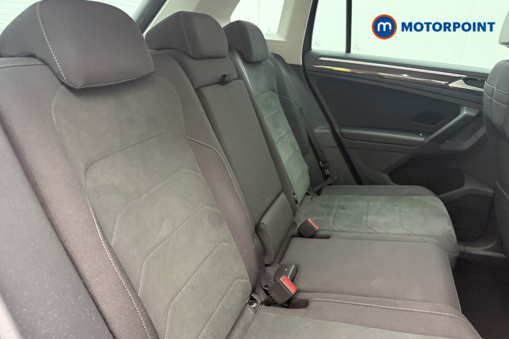 Volkswagen Tiguan Elegance Automatic Petrol SUV - Stock Number (1661801) - 15th supplementary image