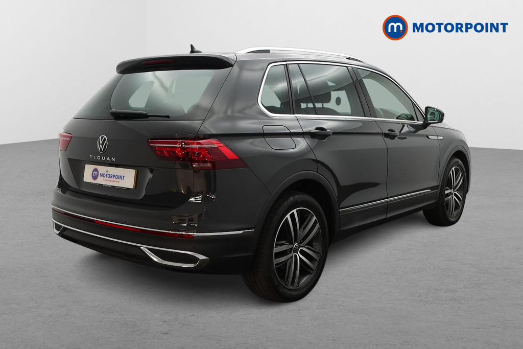 Volkswagen Tiguan Elegance Automatic Petrol SUV - Stock Number (1661801) - Drivers side rear corner