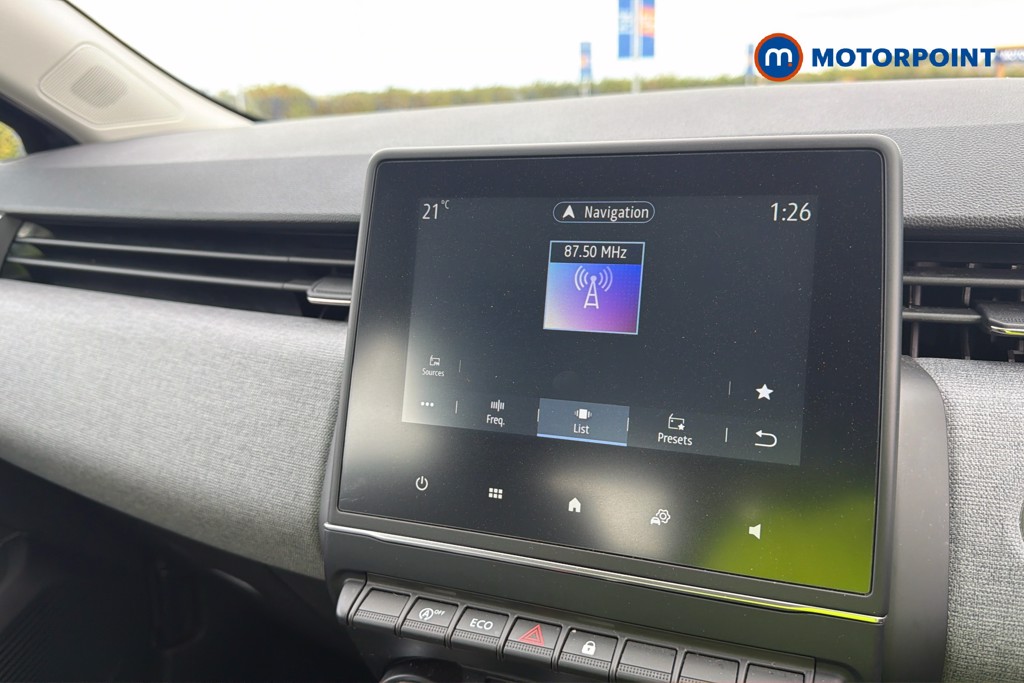 Renault Clio Evolution Manual Petrol Hatchback - Stock Number (1662098) - 9th supplementary image