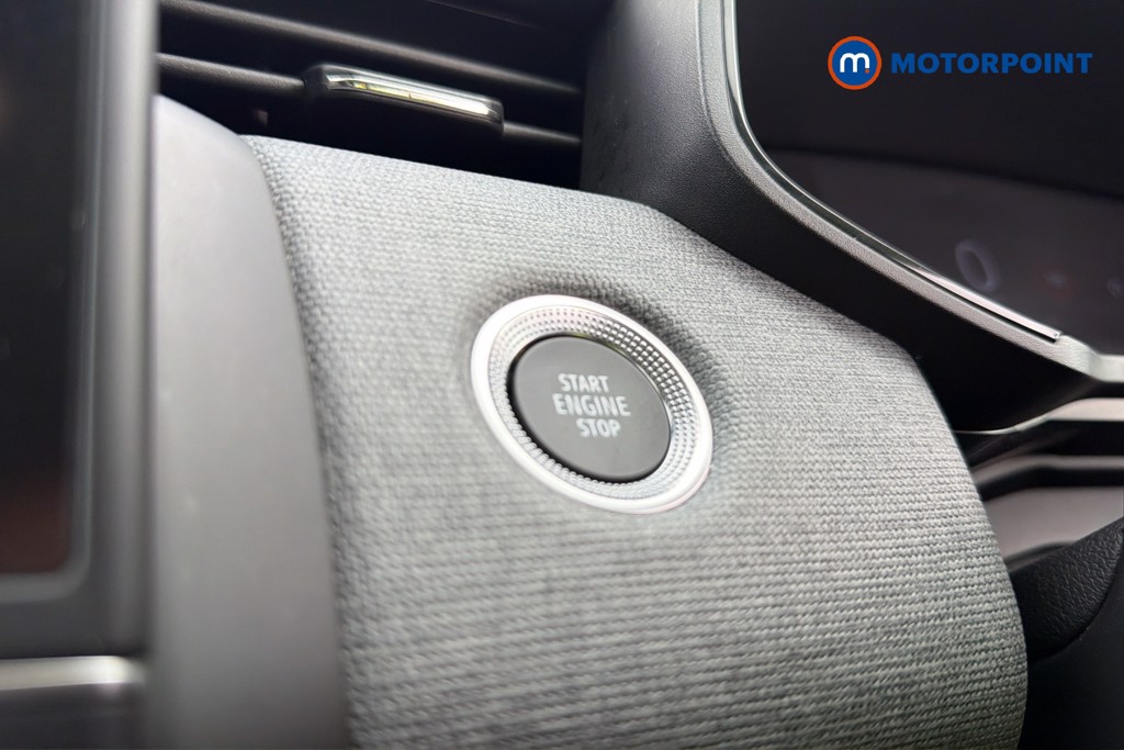 Renault Clio Evolution Manual Petrol Hatchback - Stock Number (1662098) - 18th supplementary image