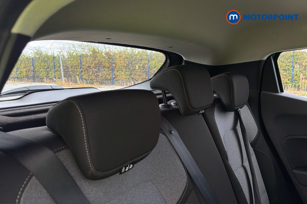 Renault Clio Evolution Manual Petrol Hatchback - Stock Number (1662098) - 23rd supplementary image