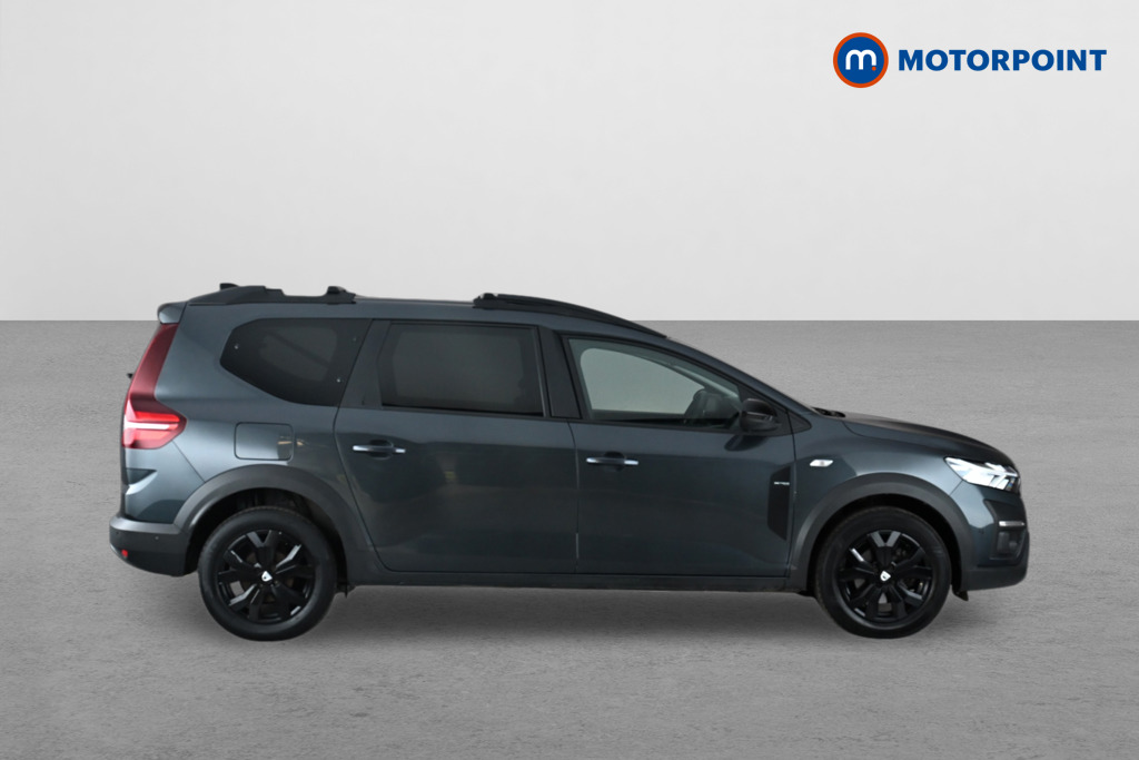 Dacia Jogger Extreme Se Manual Petrol People Carrier - Stock Number (1662408) - Drivers side