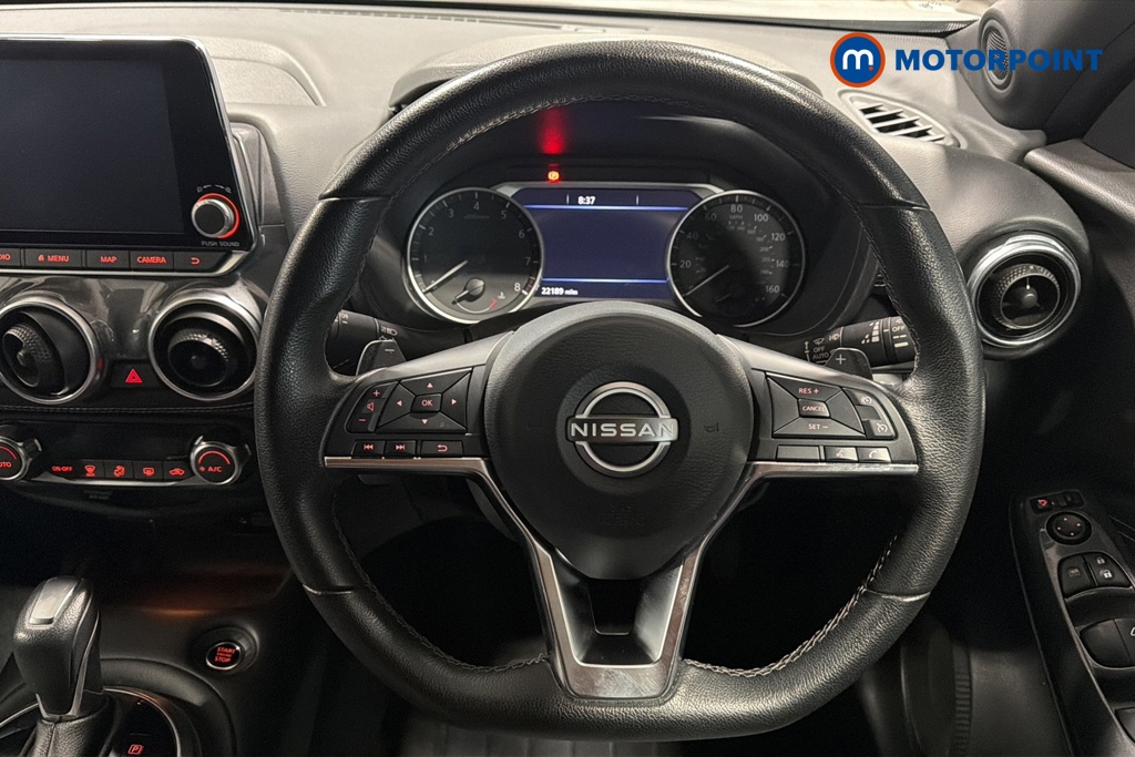 Nissan Juke N-Connecta Automatic Petrol SUV - Stock Number (1662718) - 2nd supplementary image