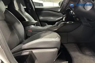 Nissan Juke N-Connecta Automatic Petrol SUV - Stock Number (1662718) - 22nd supplementary image