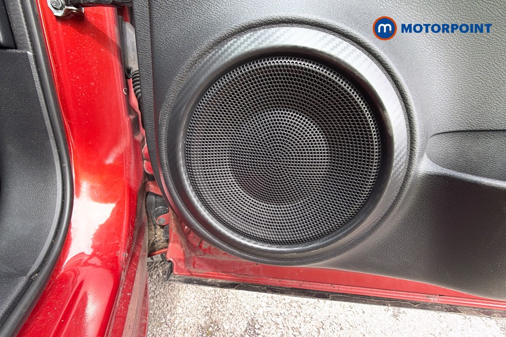 Nissan Juke N-Connecta Manual Petrol SUV - Stock Number (1663013) - 21st supplementary image