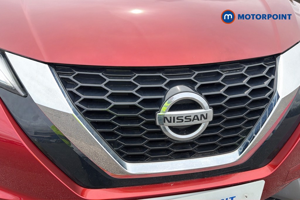 Nissan Juke N-Connecta Manual Petrol SUV - Stock Number (1663013) - 45th supplementary image