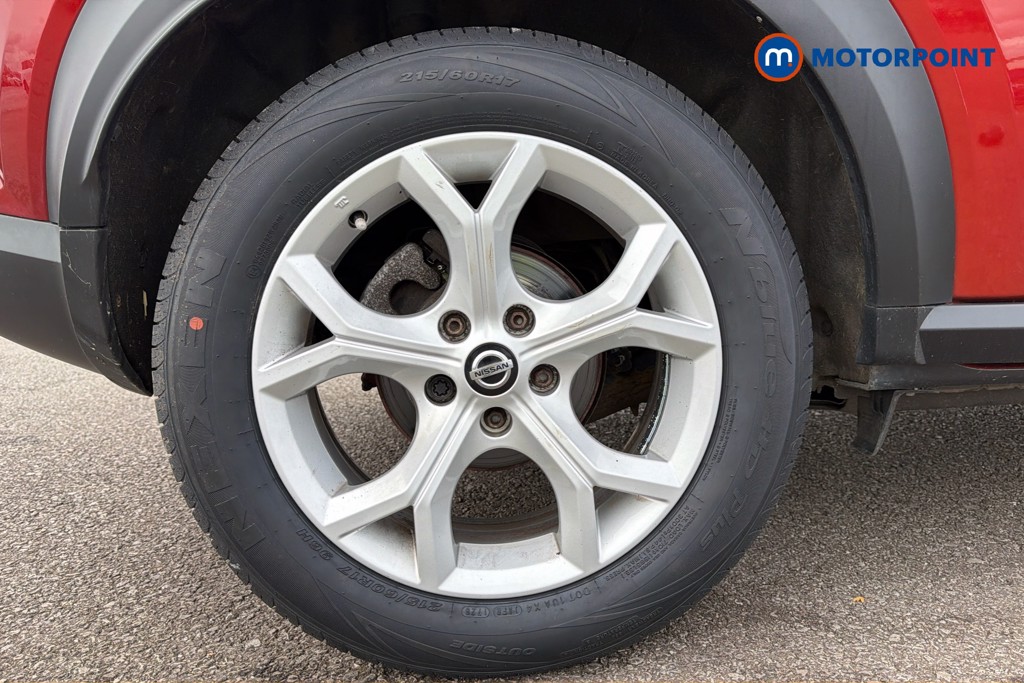 Nissan Juke N-Connecta Manual Petrol SUV - Stock Number (1663013) - 49th supplementary image