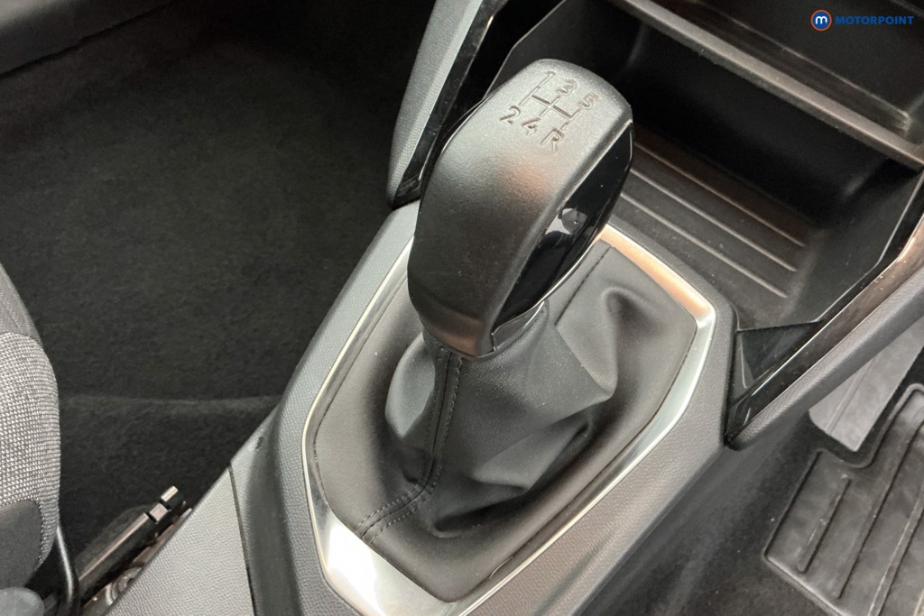 Peugeot 208 Active Premium -Plus Manual Petrol Hatchback - Stock Number (1663075) - 15th supplementary image