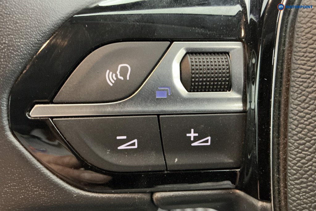 Peugeot 208 Active Premium -Plus Manual Petrol Hatchback - Stock Number (1663075) - 20th supplementary image