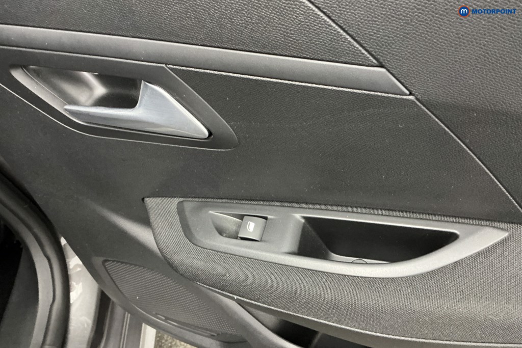 Peugeot 208 Active Premium -Plus Manual Petrol Hatchback - Stock Number (1663075) - 27th supplementary image