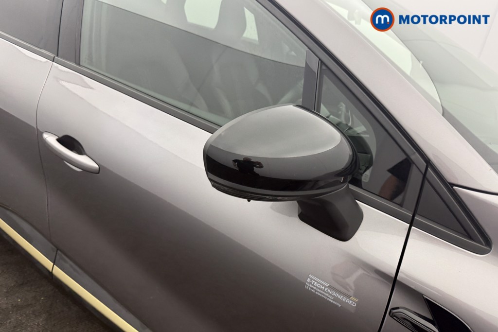 Renault Captur Engineered Automatic Petrol-Electric Hybrid SUV - Stock Number (1663330) - 18th supplementary image