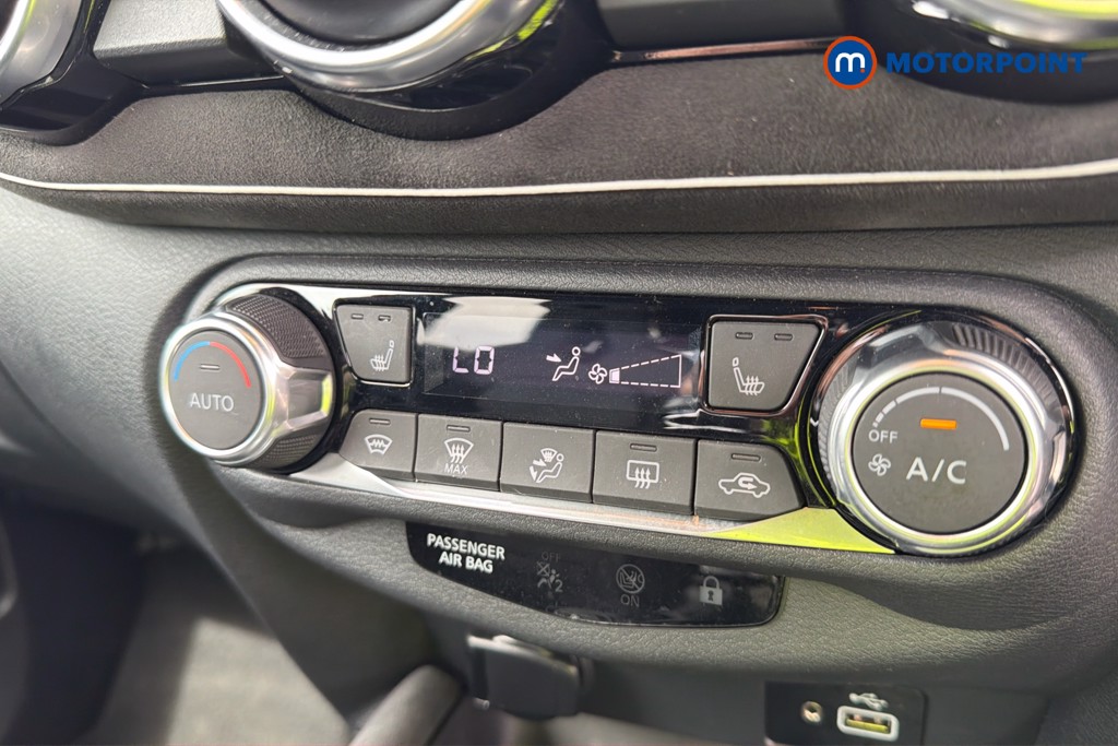 Nissan Juke Tekna-Plus Manual Petrol SUV - Stock Number (1663783) - 12th supplementary image