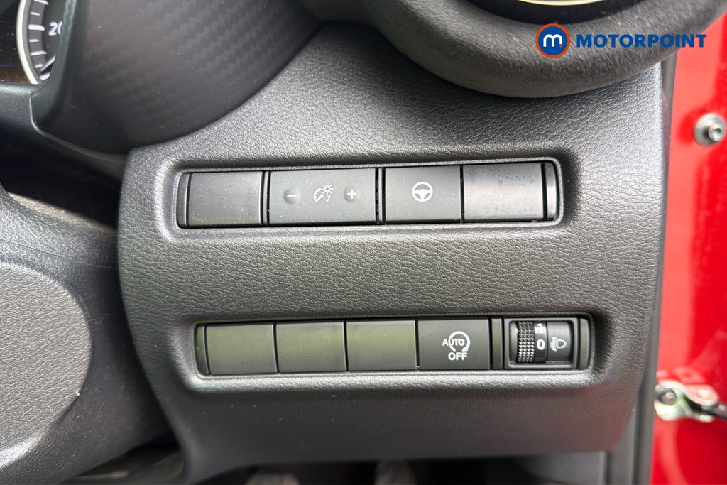 Nissan Juke Tekna-Plus Manual Petrol SUV - Stock Number (1663783) - 18th supplementary image