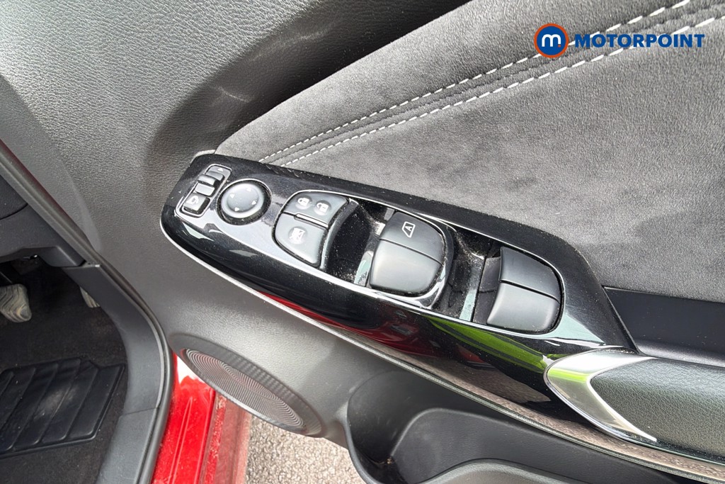 Nissan Juke Tekna-Plus Manual Petrol SUV - Stock Number (1663783) - 20th supplementary image