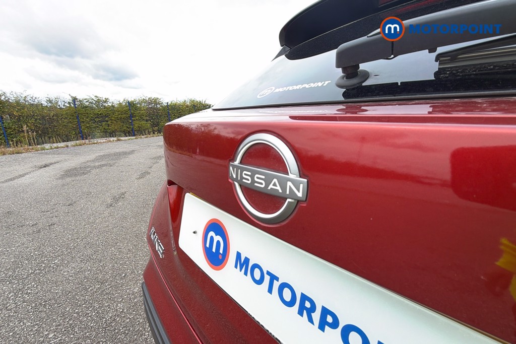 Nissan Juke Tekna-Plus Manual Petrol SUV - Stock Number (1663783) - 37th supplementary image