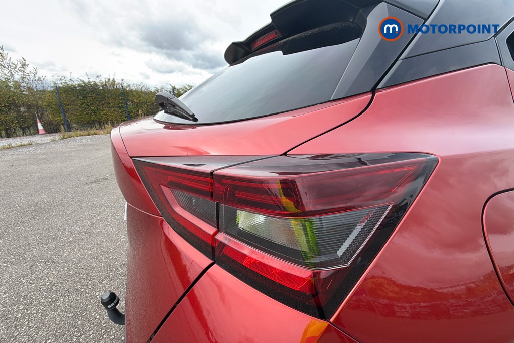 Nissan Juke Tekna-Plus Manual Petrol SUV - Stock Number (1663783) - 38th supplementary image
