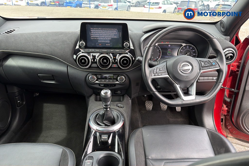 Nissan Juke Tekna-Plus Manual Petrol SUV - Stock Number (1663783) - 1st supplementary image