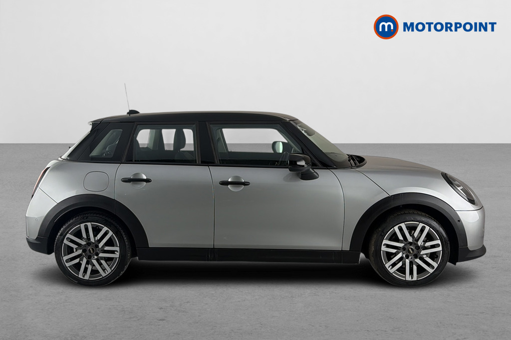 Mini Cooper C Classic Automatic Petrol Hatchback - Stock Number (1663974) - Passenger side