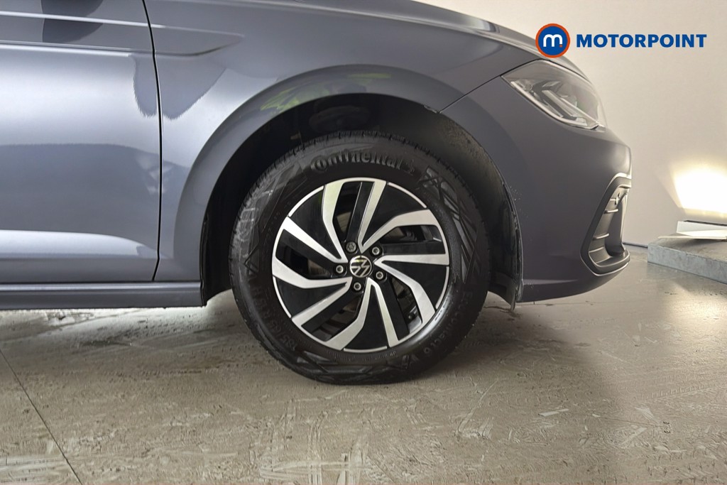 Volkswagen Polo Life Manual Petrol Hatchback - Stock Number (1665148) - 50th supplementary image