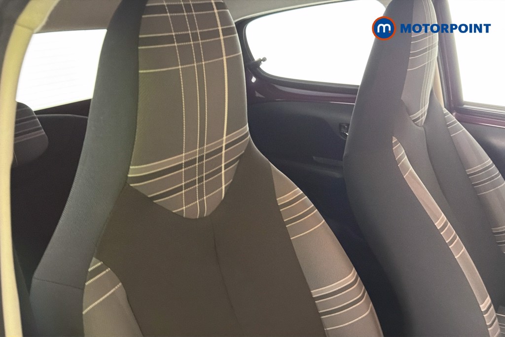 Peugeot 108 Allure Manual Petrol Hatchback - Stock Number (1665302) - 23rd supplementary image