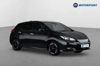 Nissan Leaf Tekna Automatic Electric Hatchback - Stock Number (1665419) - Drivers side front corner