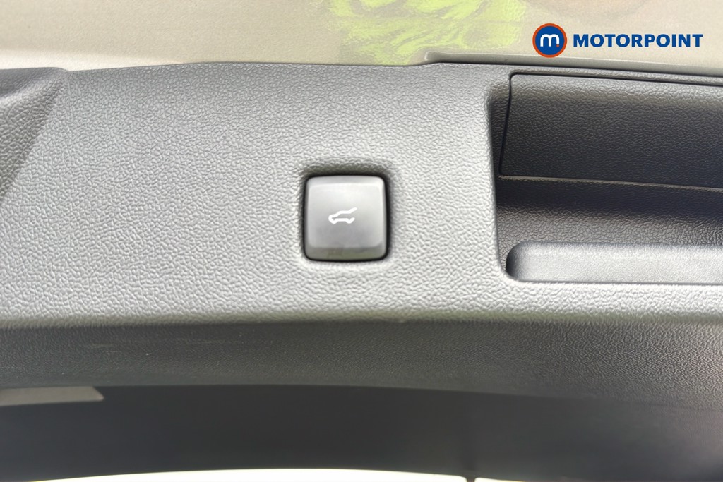 Ford Kuga St-Line X Edition Manual Diesel SUV - Stock Number (1665778) - 35th supplementary image