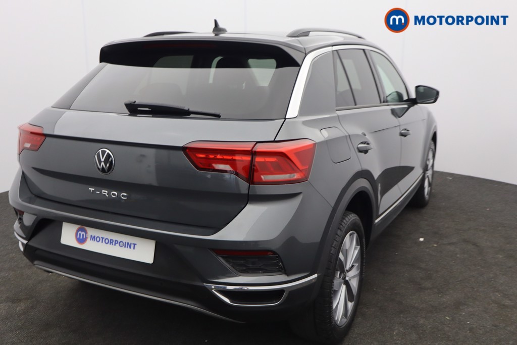 Volkswagen T-Roc Design Manual Petrol SUV - Stock Number (1666185) - 2nd supplementary image