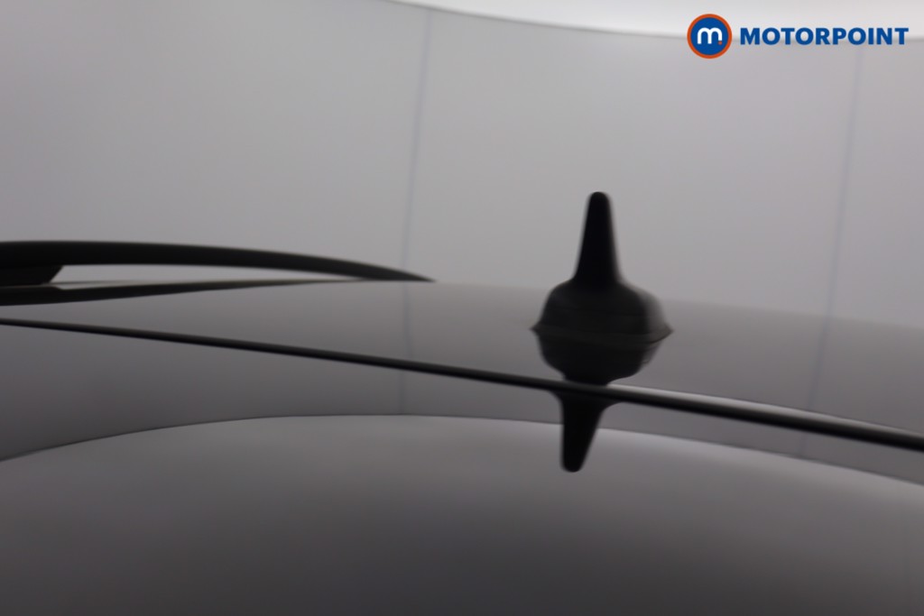 Volkswagen T-Roc Design Manual Petrol SUV - Stock Number (1666185) - 4th supplementary image