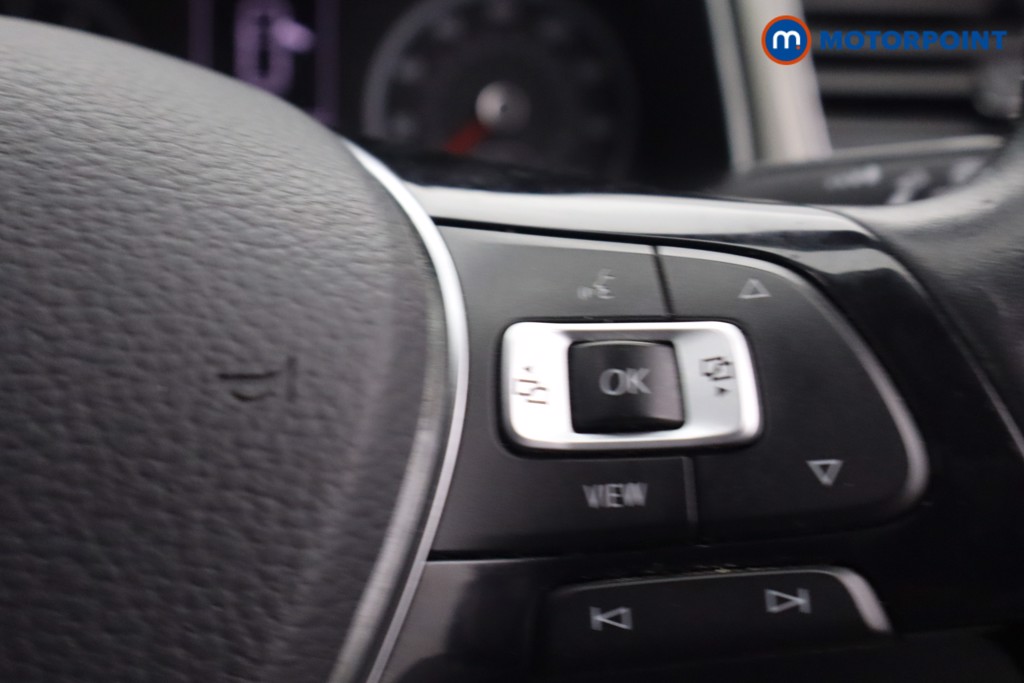 Volkswagen T-Roc Design Manual Petrol SUV - Stock Number (1666185) - 13th supplementary image