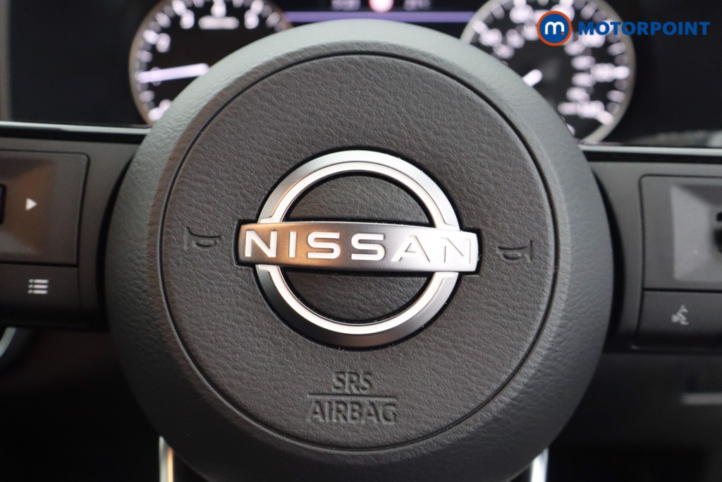 Nissan Qashqai Acenta Premium Manual Petrol SUV - Stock Number (1666478) - 3rd supplementary image