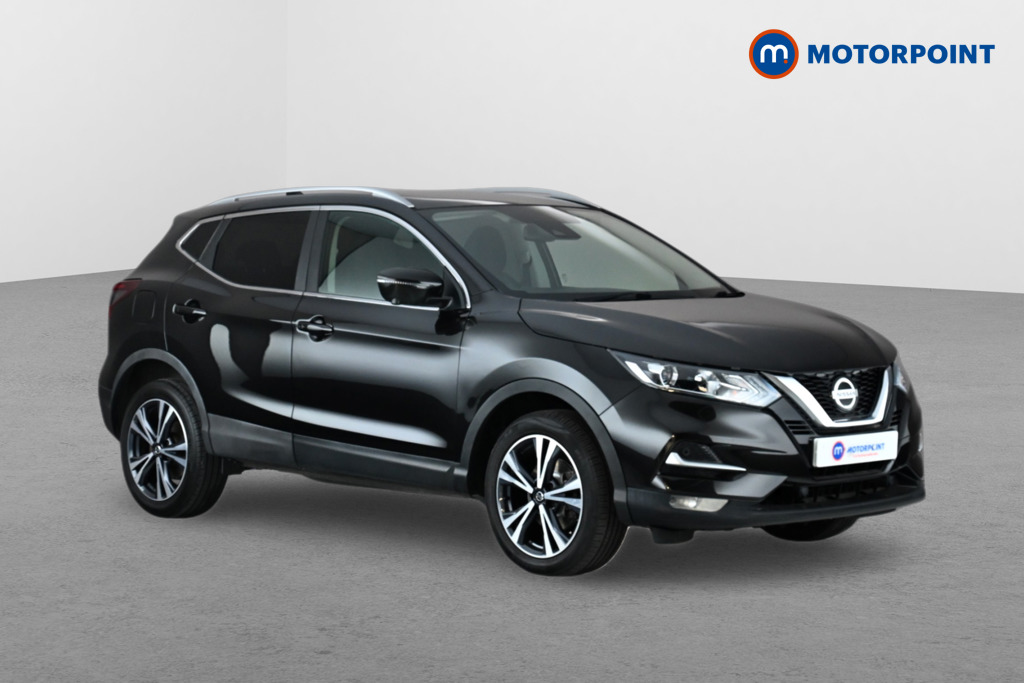 Nissan Qashqai N-Connecta Manual Petrol SUV - Stock Number (1666640) - Drivers side front corner