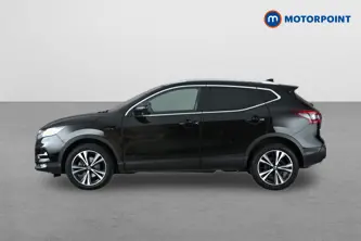 Nissan Qashqai N-Connecta Manual Petrol SUV - Stock Number (1666640) - Passenger side