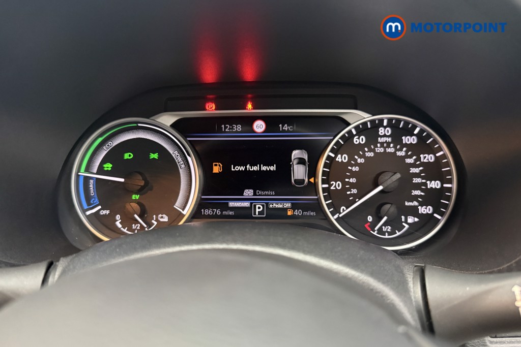 Nissan Juke N-Connecta Automatic Petrol-Electric Hybrid SUV - Stock Number (1666951) - 5th supplementary image