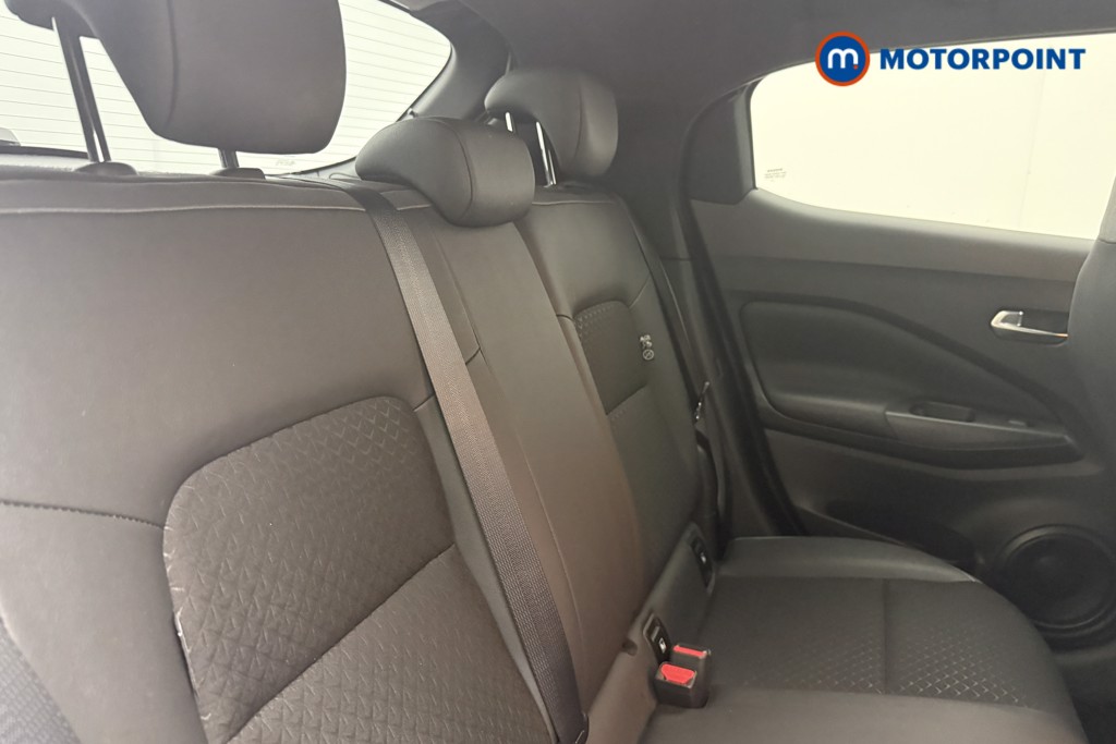 Nissan Juke N-Connecta Automatic Petrol-Electric Hybrid SUV - Stock Number (1666951) - 14th supplementary image