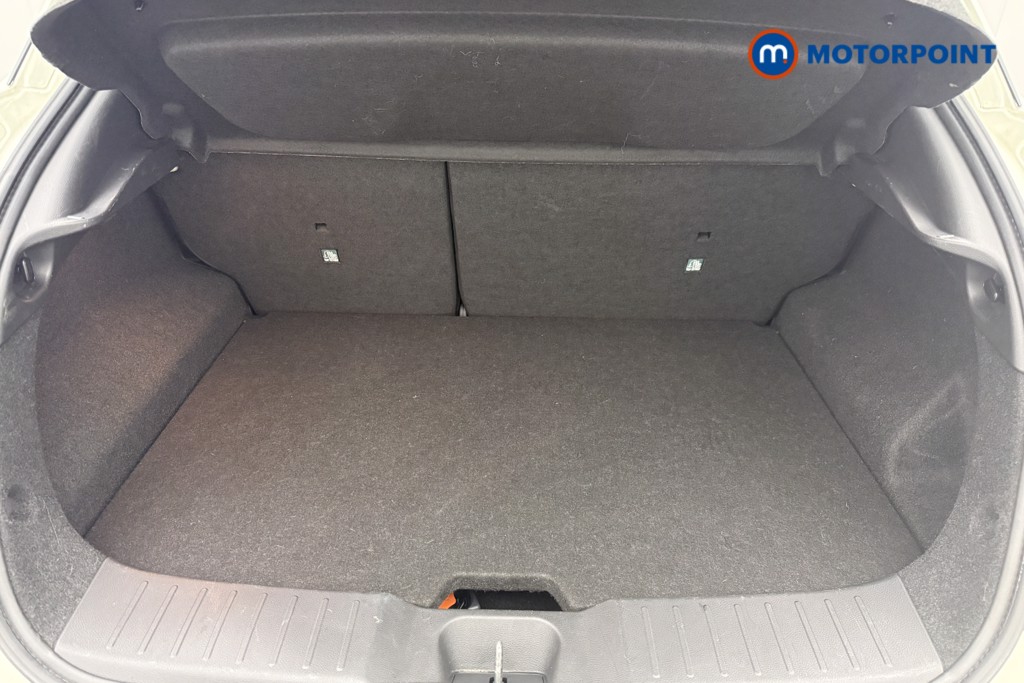 Nissan Juke N-Connecta Automatic Petrol-Electric Hybrid SUV - Stock Number (1666951) - 16th supplementary image