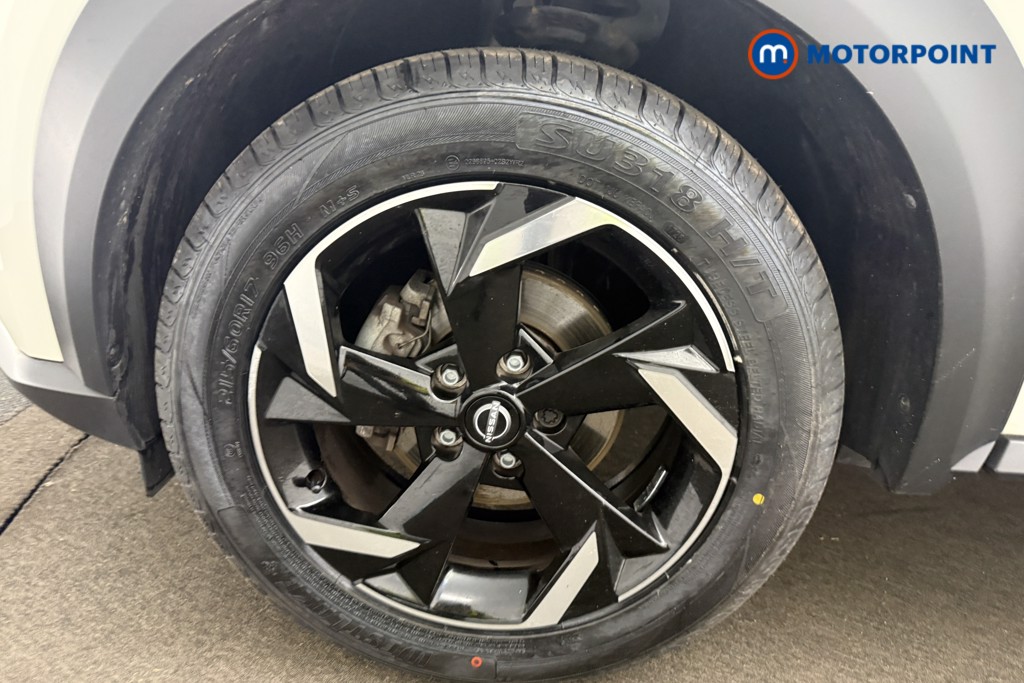 Nissan Juke N-Connecta Automatic Petrol-Electric Hybrid SUV - Stock Number (1666951) - 27th supplementary image