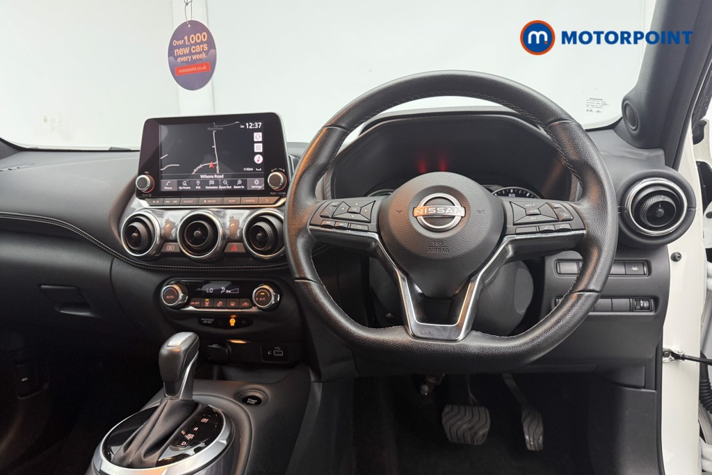 Nissan Juke N-Connecta Automatic Petrol-Electric Hybrid SUV - Stock Number (1666951) - 1st supplementary image